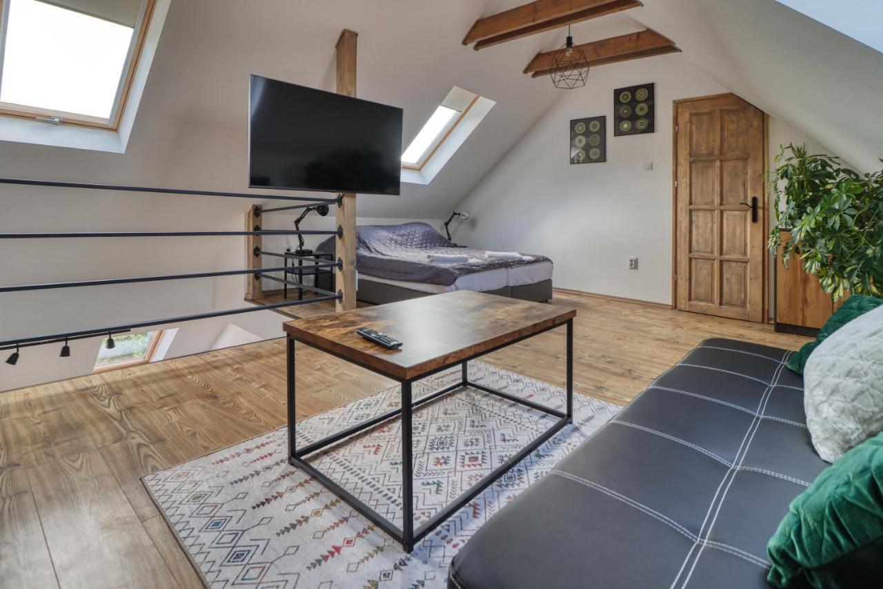 Zenloft Apartman Eger