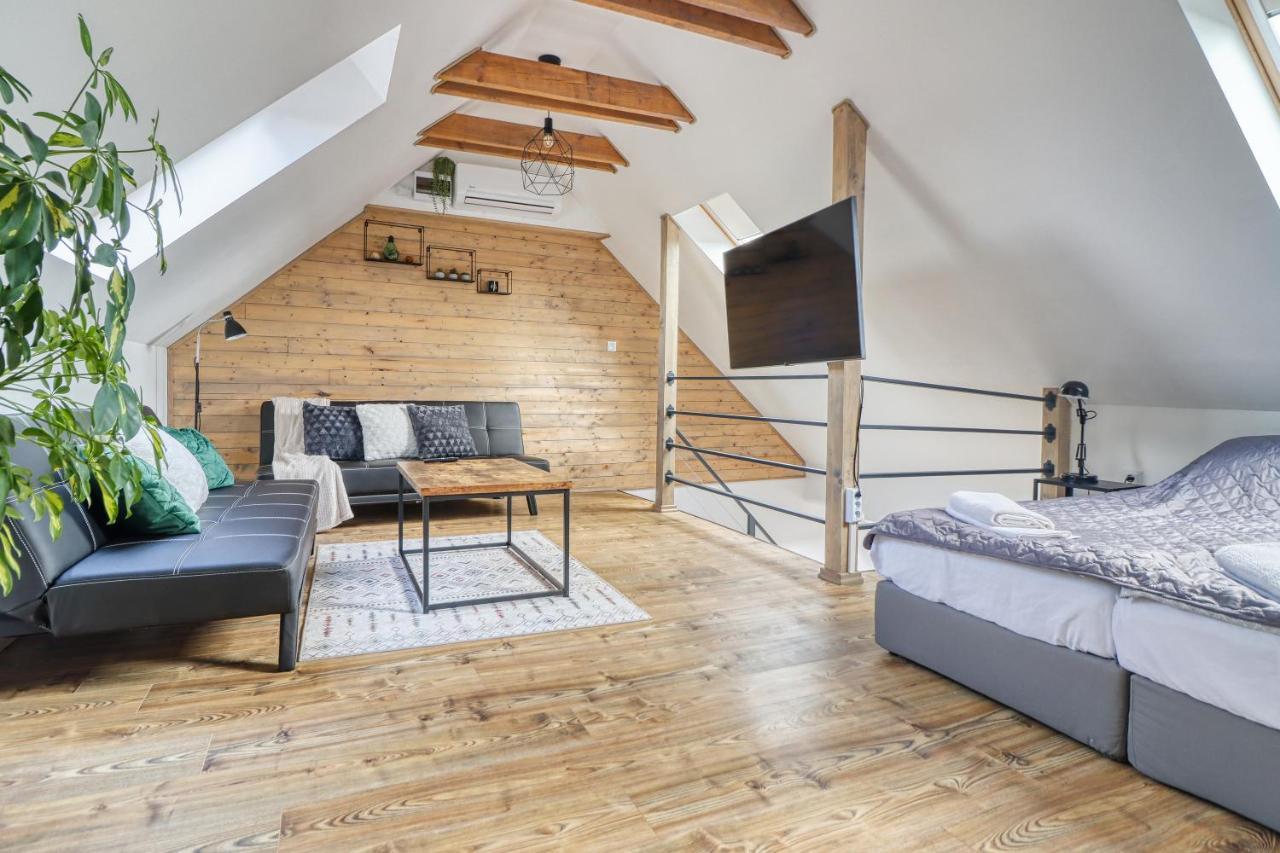 Zenloft Apartment *
